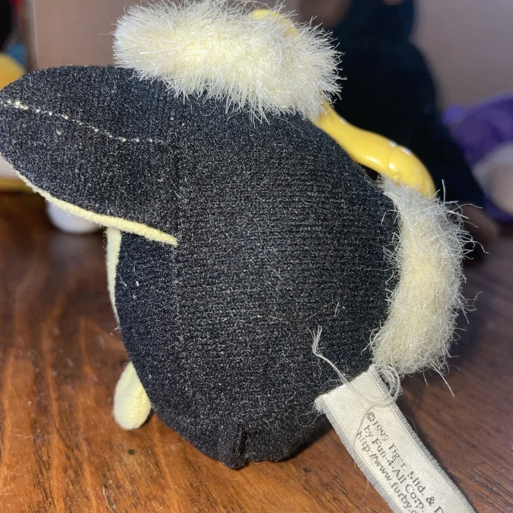 vintage 1995 WORKING‎ Black Furby keychain hook Gray Eyes (needs Batteries)